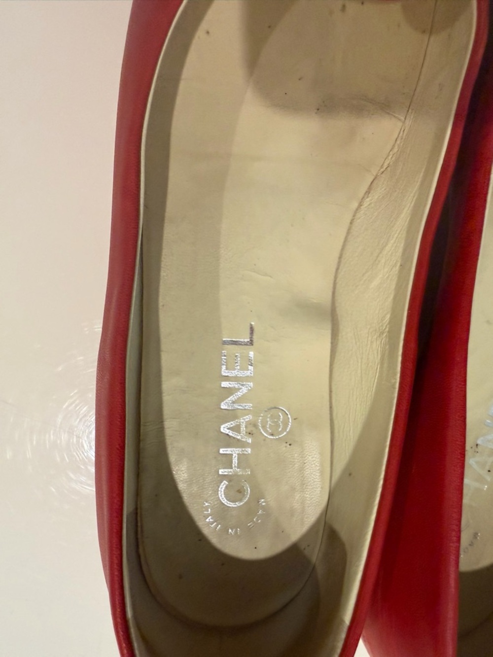 CHANEL Red Leather Flower Ballet Flats - Picture 4 of 7